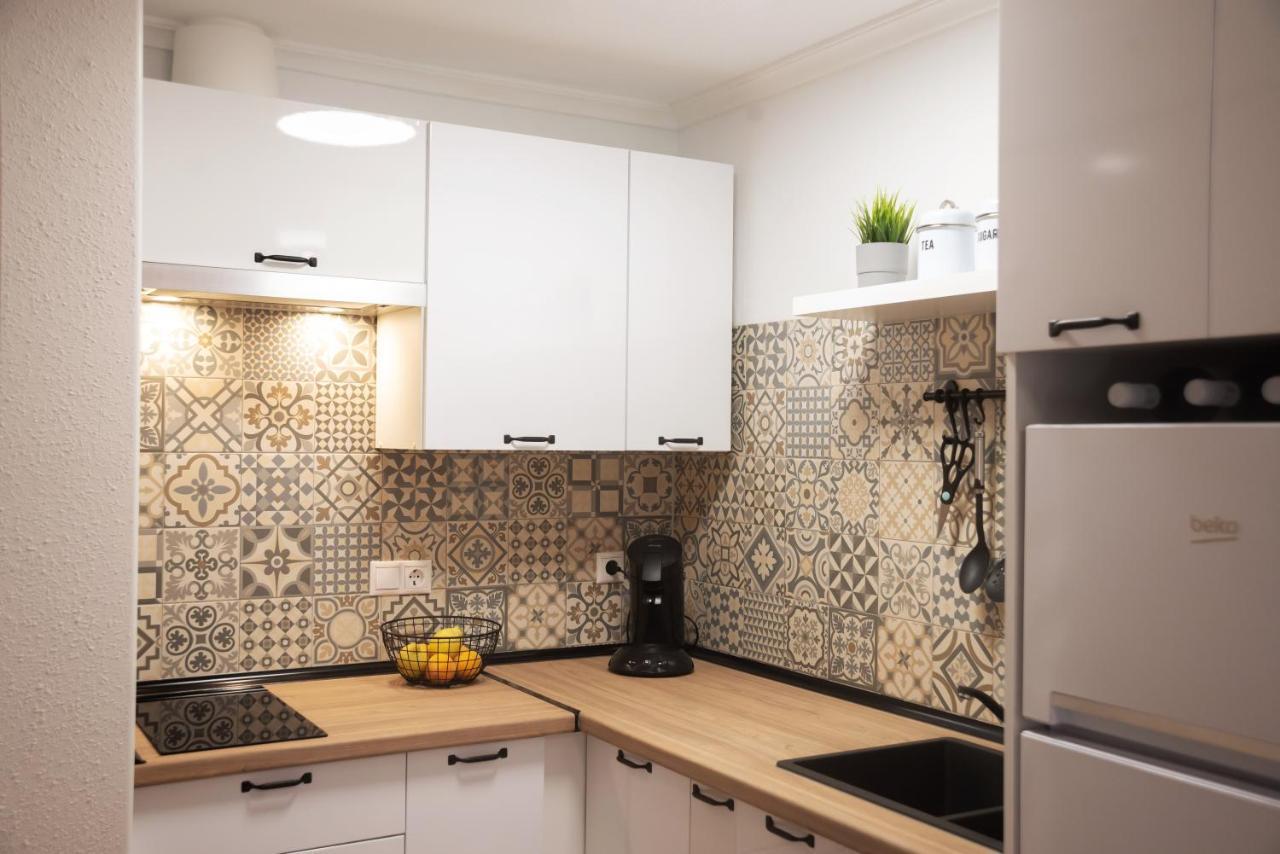 Holiday Studio Jardin Playa Торевьиа Экстерьер фото