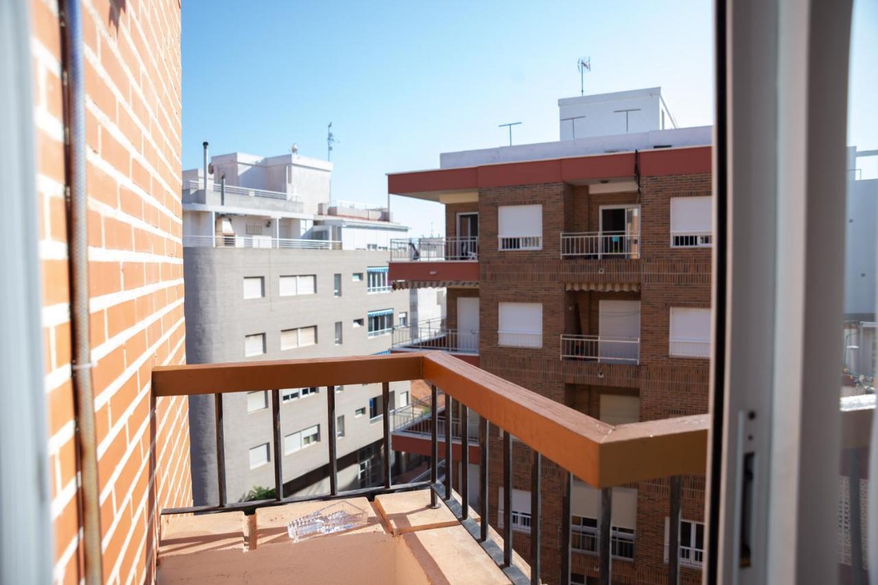 Holiday Studio Jardin Playa Торевьиа Экстерьер фото