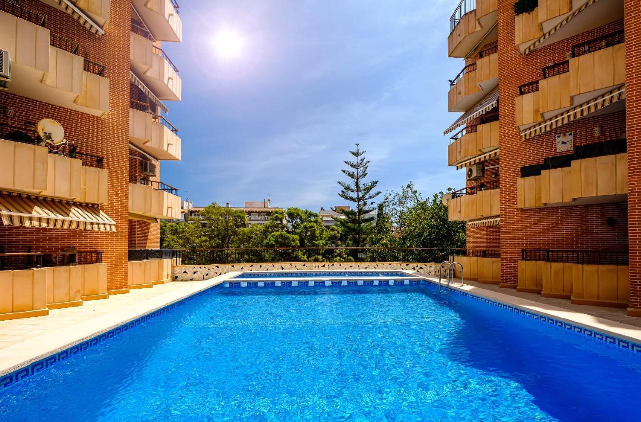 Holiday Studio Jardin Playa Торевьиа Экстерьер фото