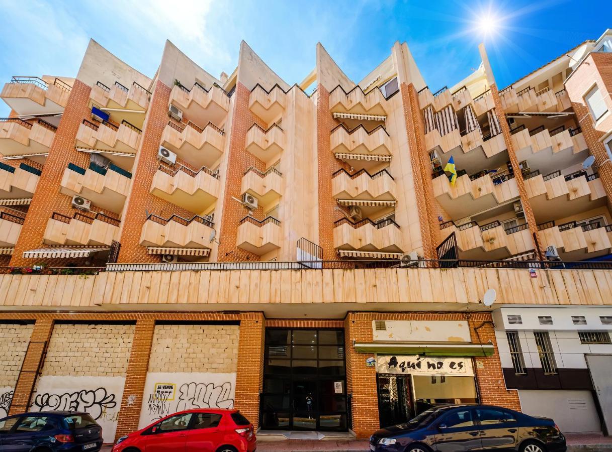 Holiday Studio Jardin Playa Торевьиа Экстерьер фото