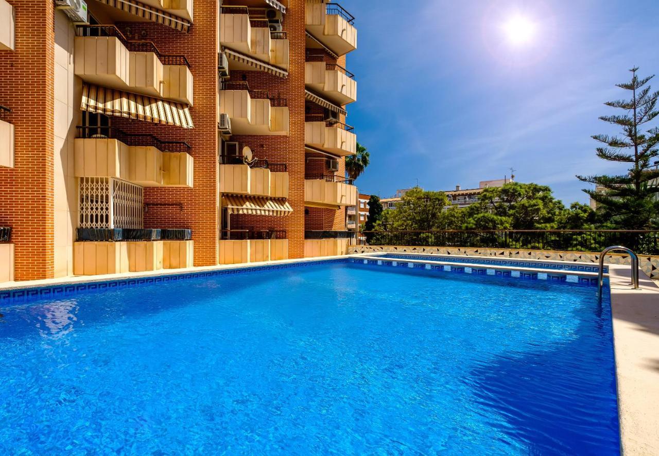 Holiday Studio Jardin Playa Торевьиа Экстерьер фото