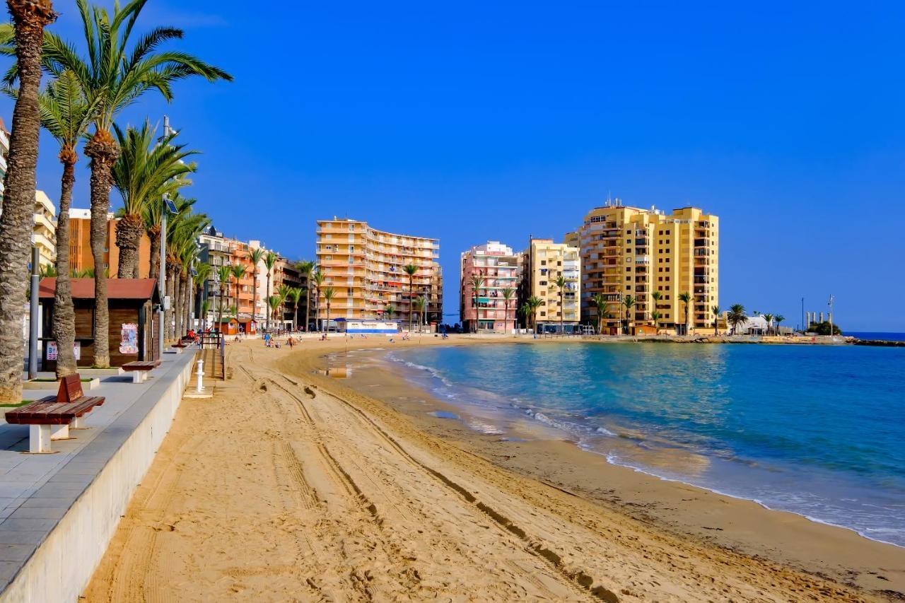 Holiday Studio Jardin Playa Торевьиа Экстерьер фото