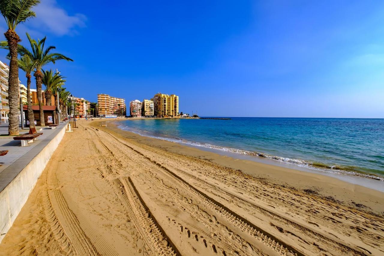 Holiday Studio Jardin Playa Торевьиа Экстерьер фото